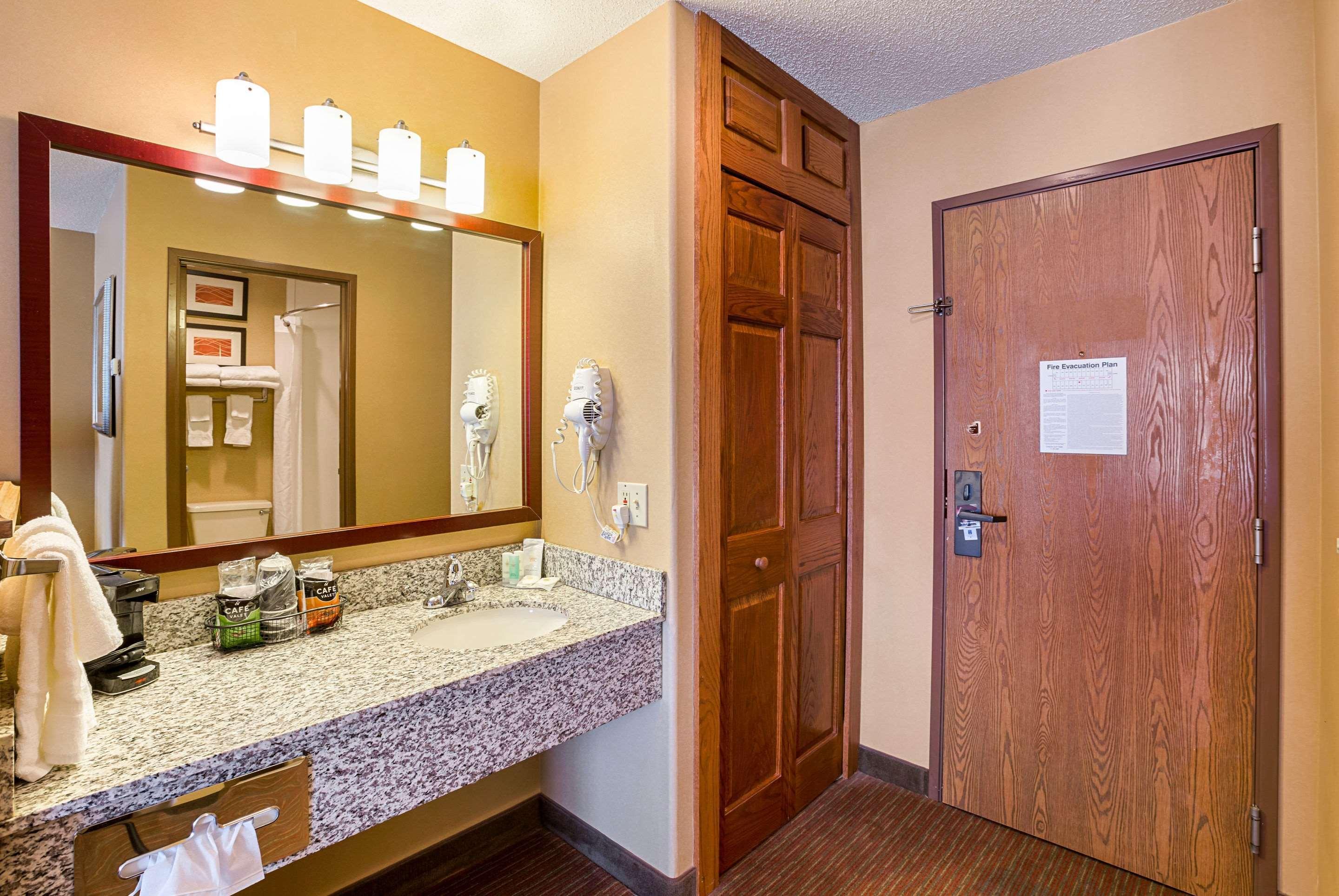 Quality Inn York Ngoại thất bức ảnh