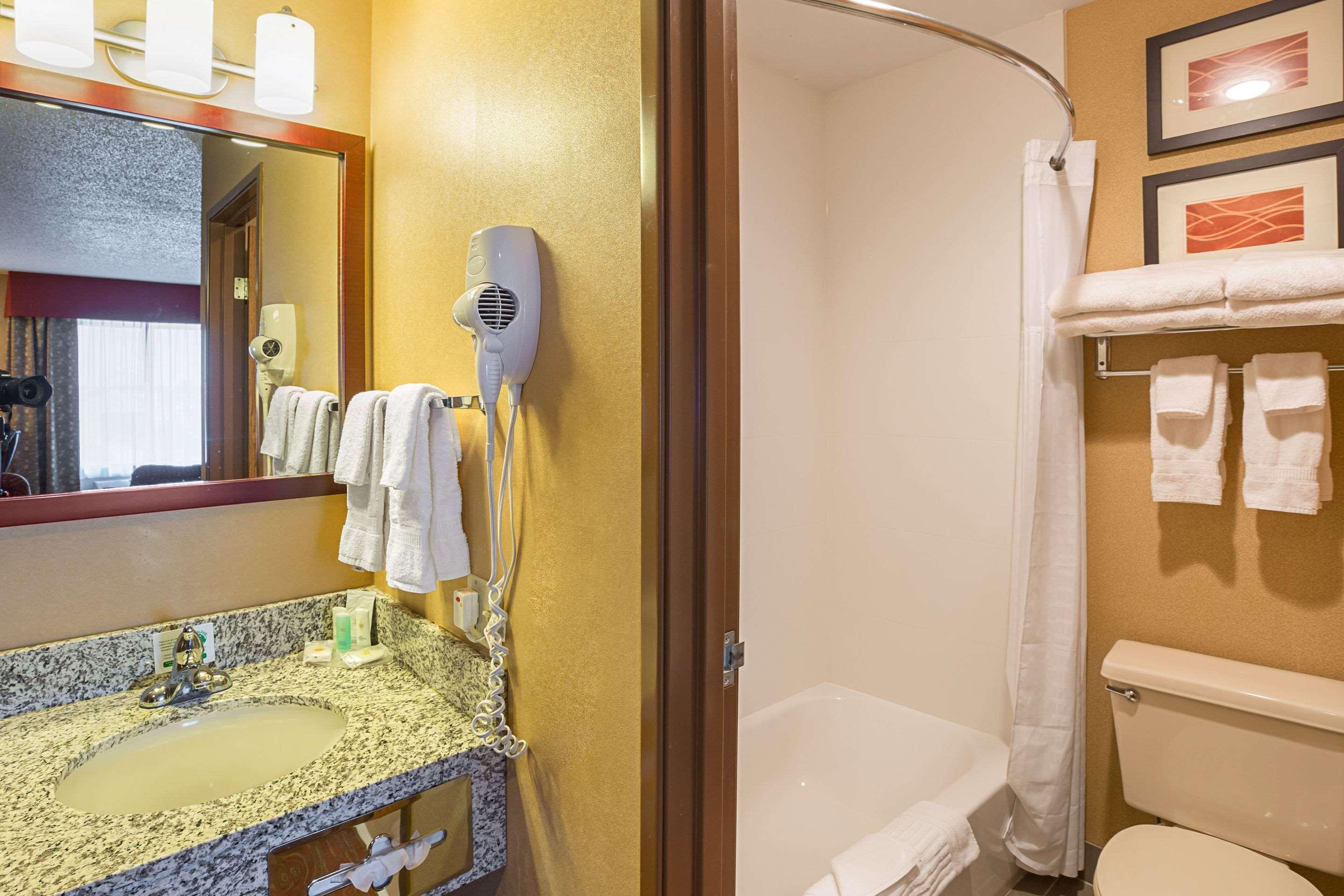 Quality Inn York Ngoại thất bức ảnh
